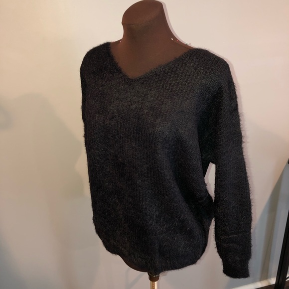 Fashion Nova Black Sweater - Picture 2 of 3